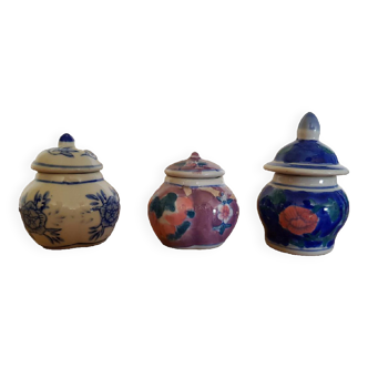 3 vintage ceramic pots with lid