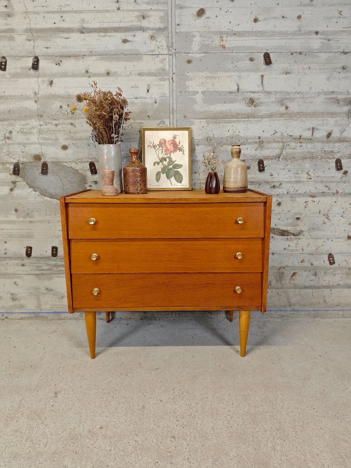 Vintage chest of drawers