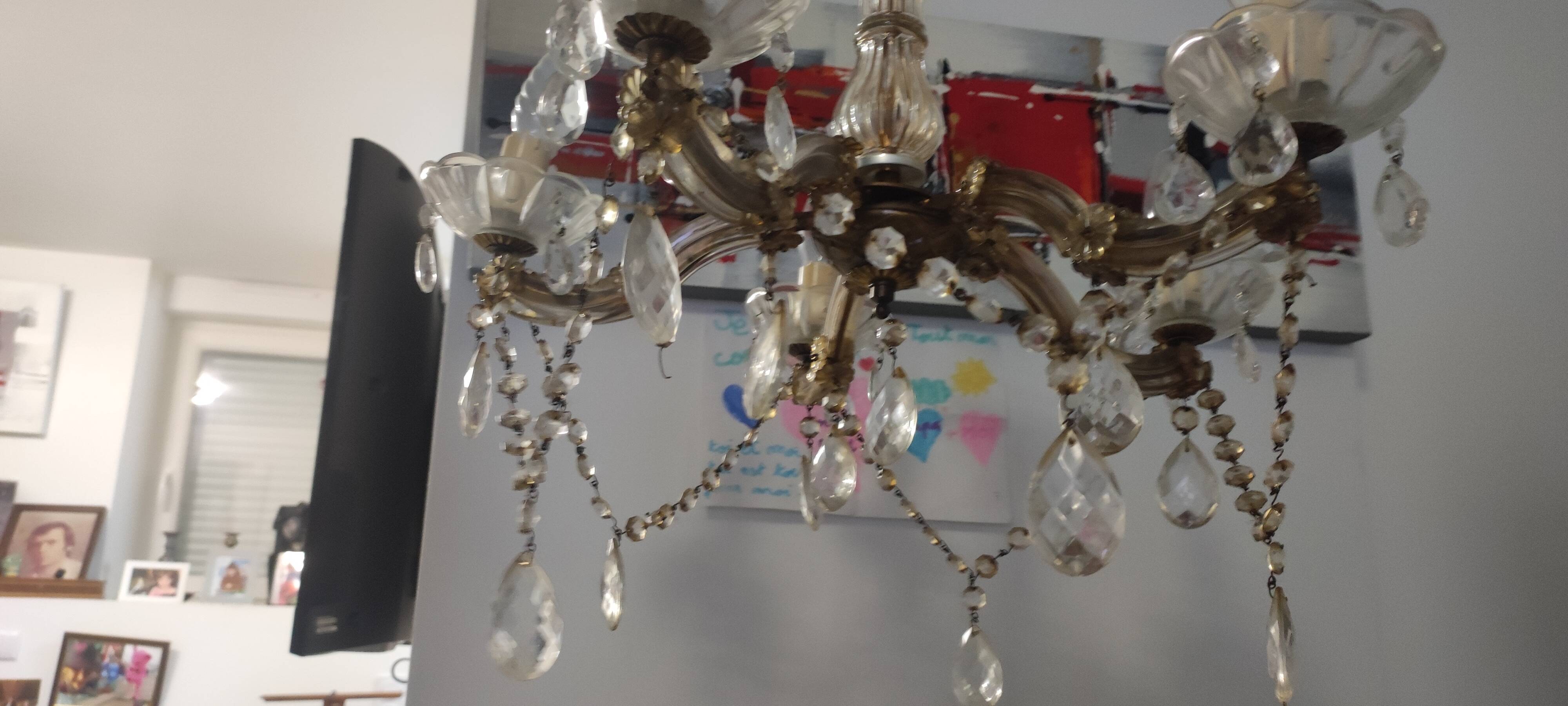 Brass chandelier with 5 branches and pendants