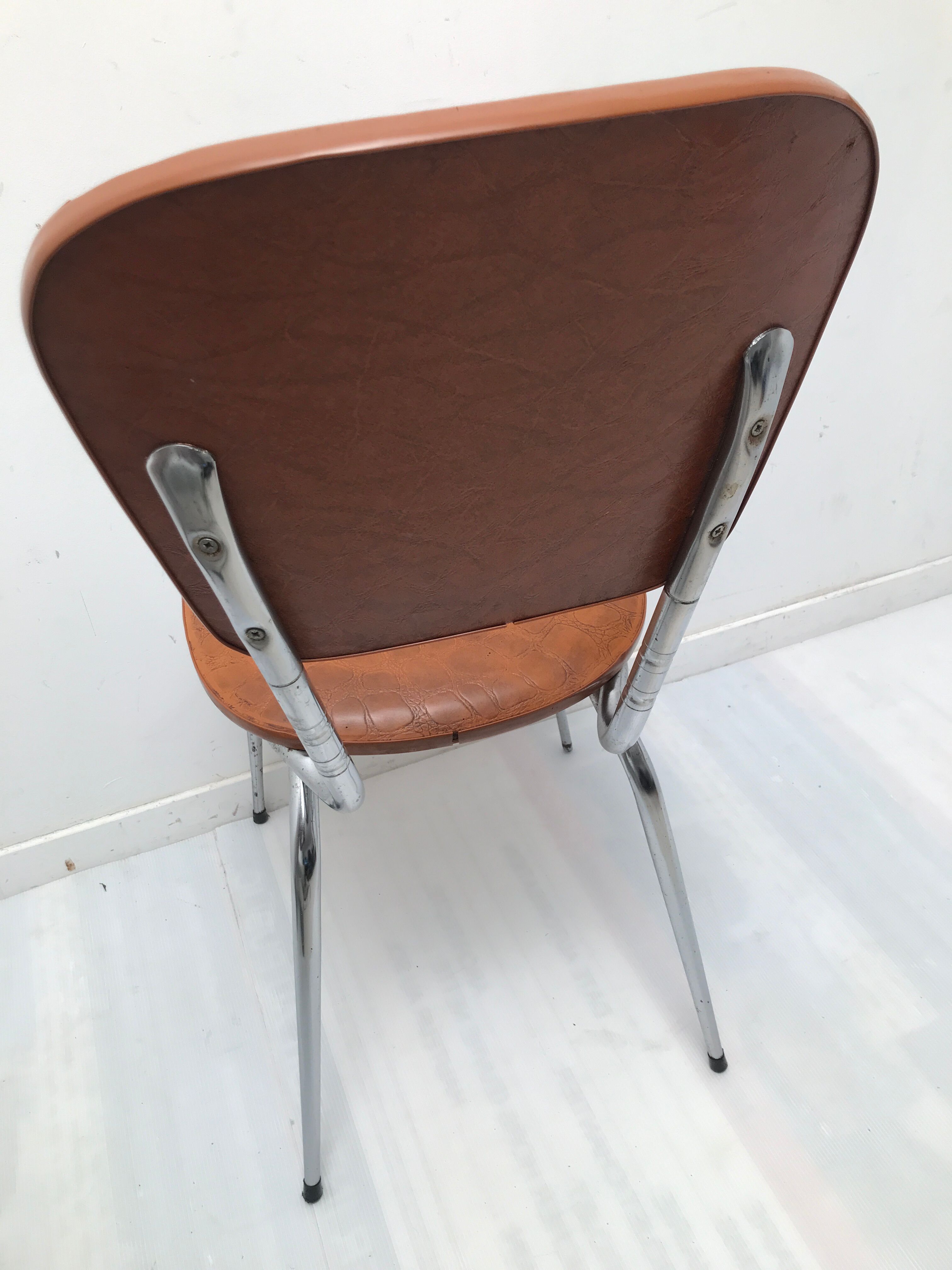 Set de 4 chaises formica et skai année 50