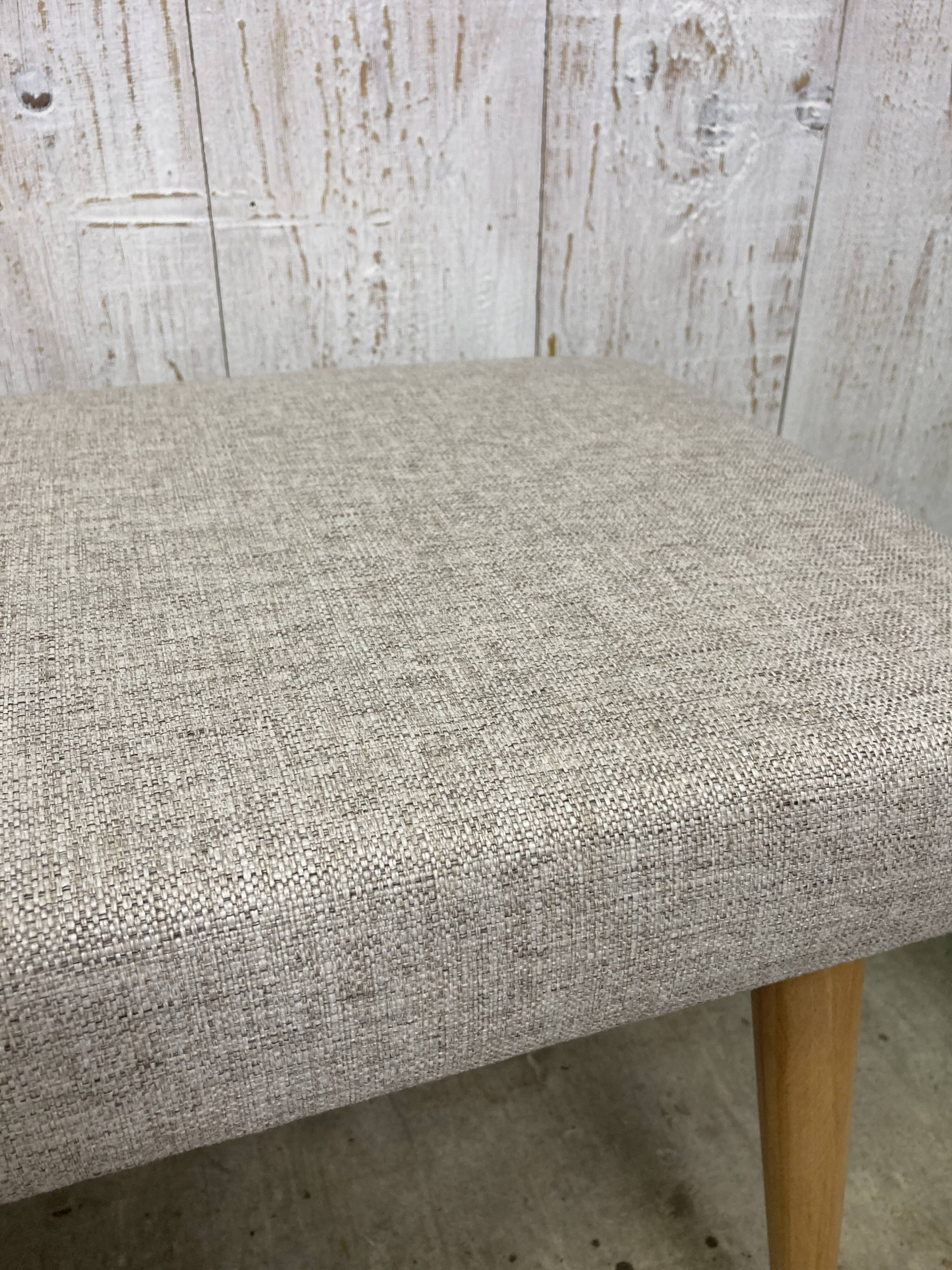 Scandinavian bench