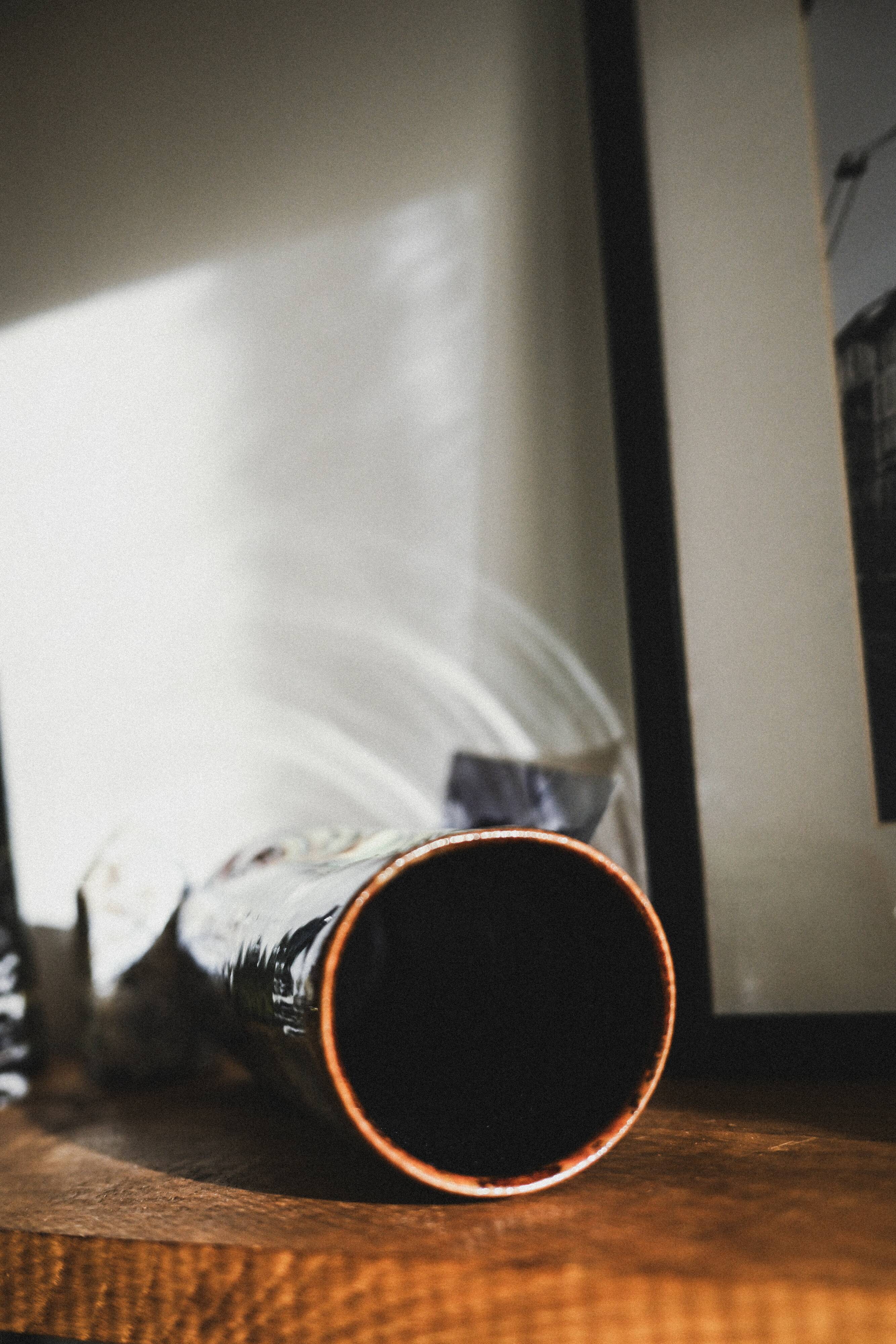 Roll vase Jean Cacheleux