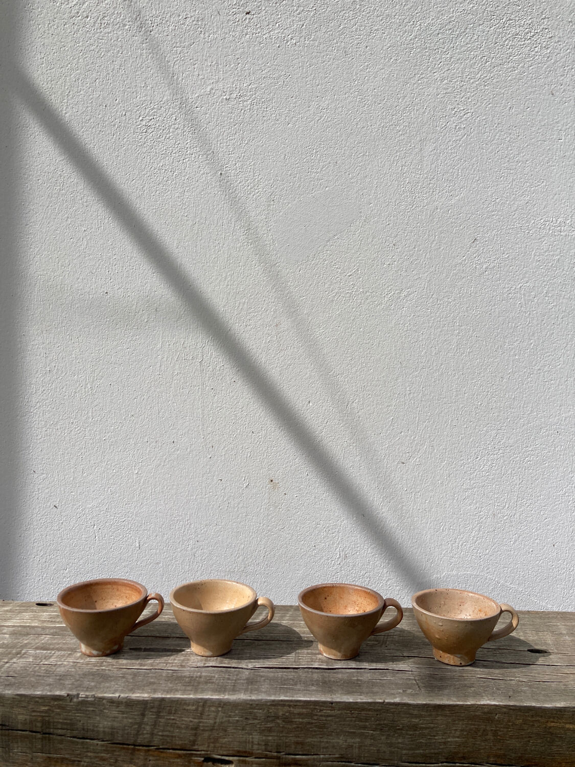 4 vintage stoneware cups