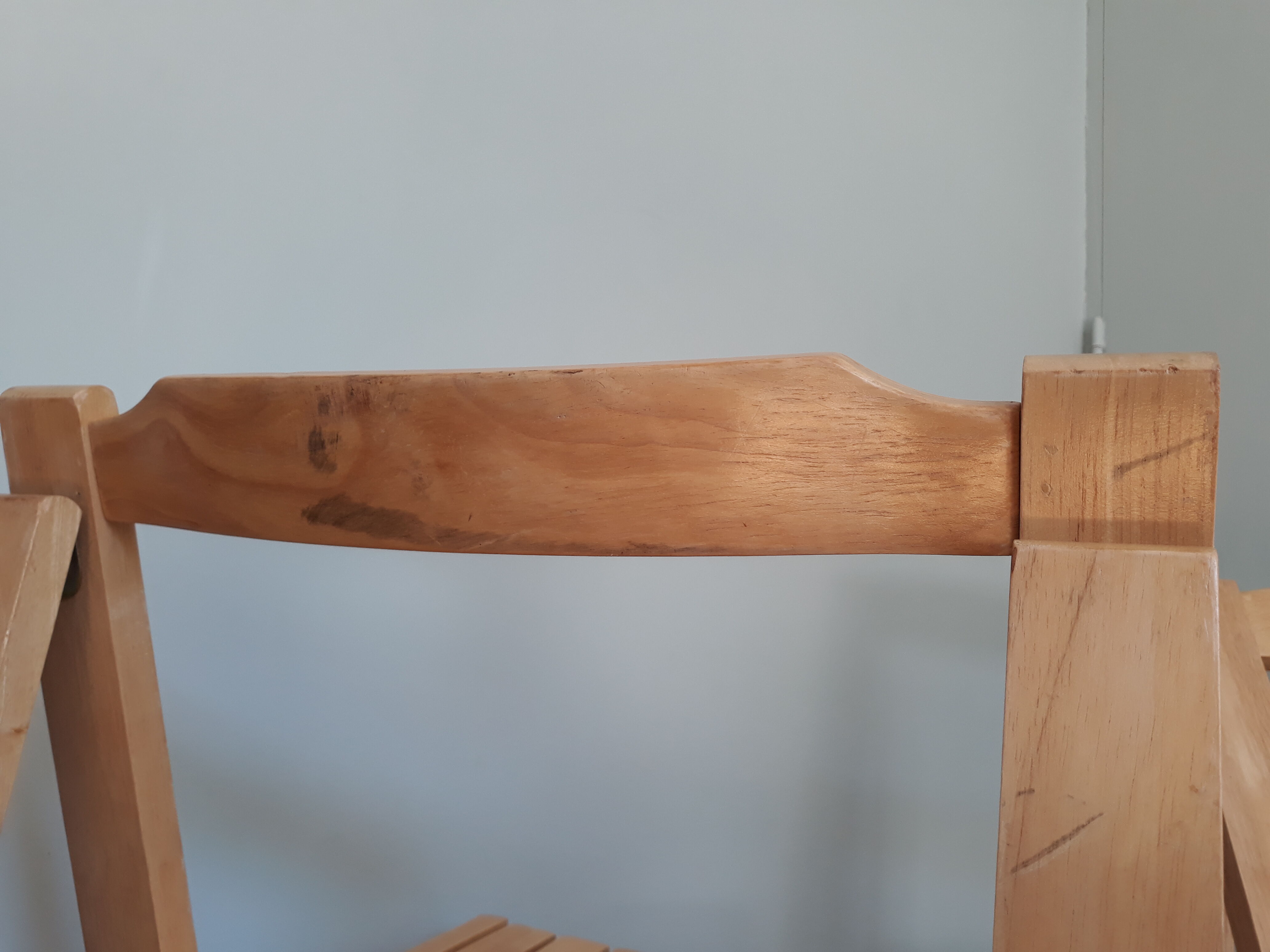 Folding chairs