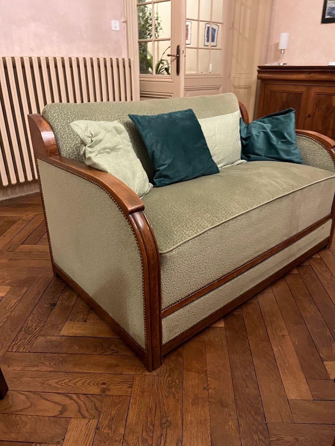2-seater Art Deco sofa — Wooden frame, sage green fabric