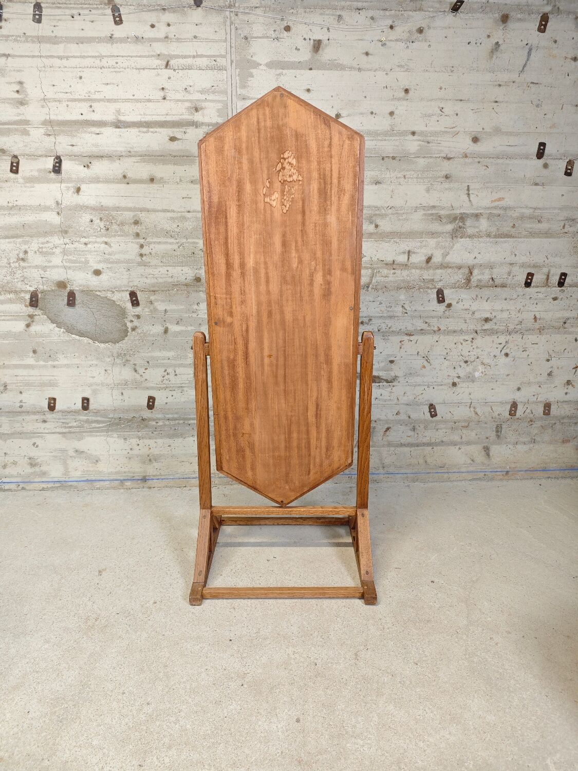 Psyche mirror in oak