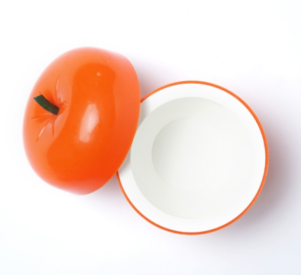 Apple-shaped ice bucket