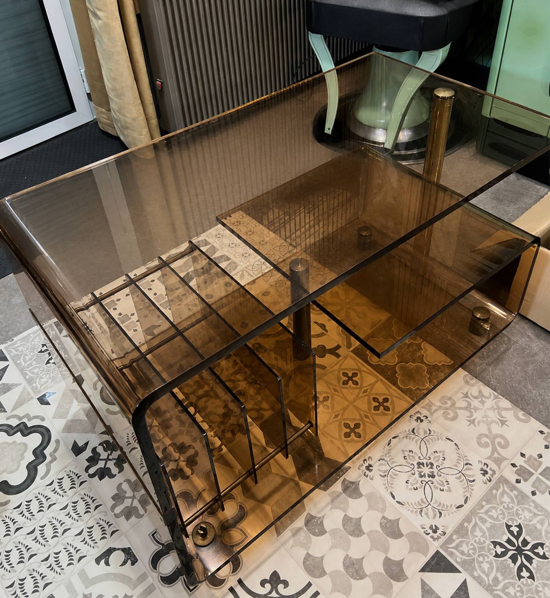 Coffee table / vinyl cabinet Michel Dumas – Roche Bobois – 1970s