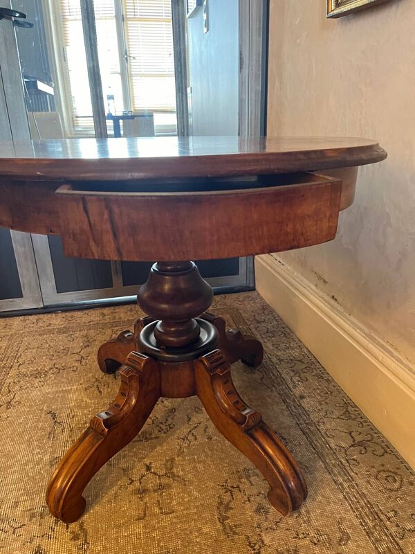 Guéridon ancien GM pied central