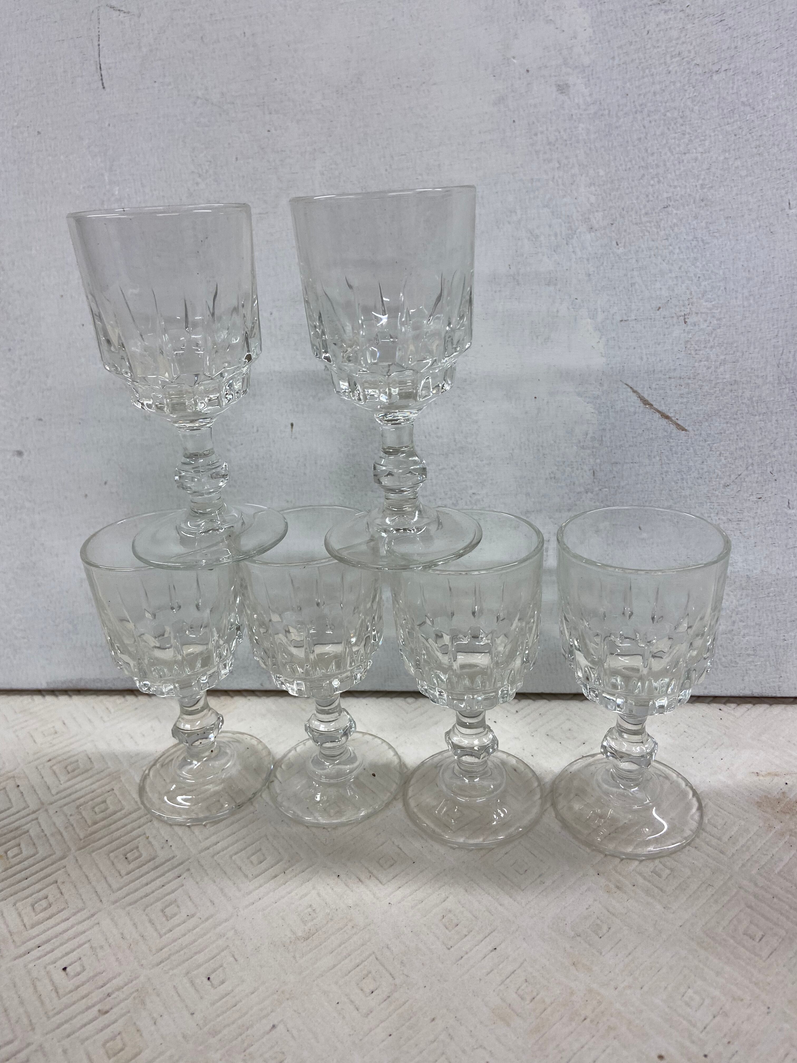 Set of 6 digestive glasses