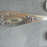 11 silver metal spoons