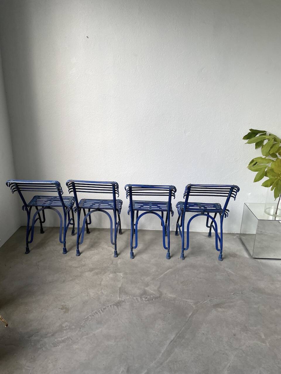 Series of 4 Arras chairs 1900