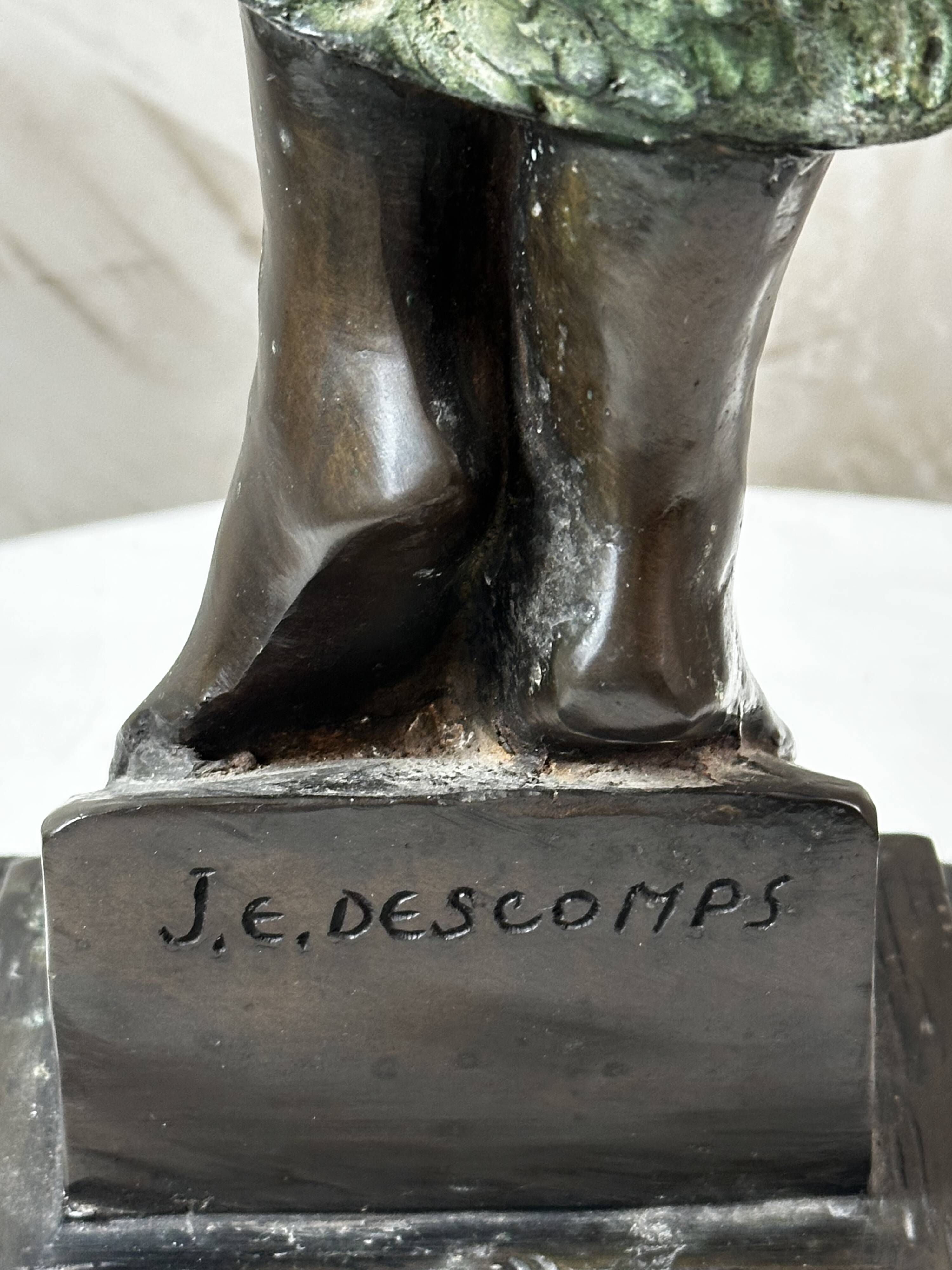 Sculpture art deco