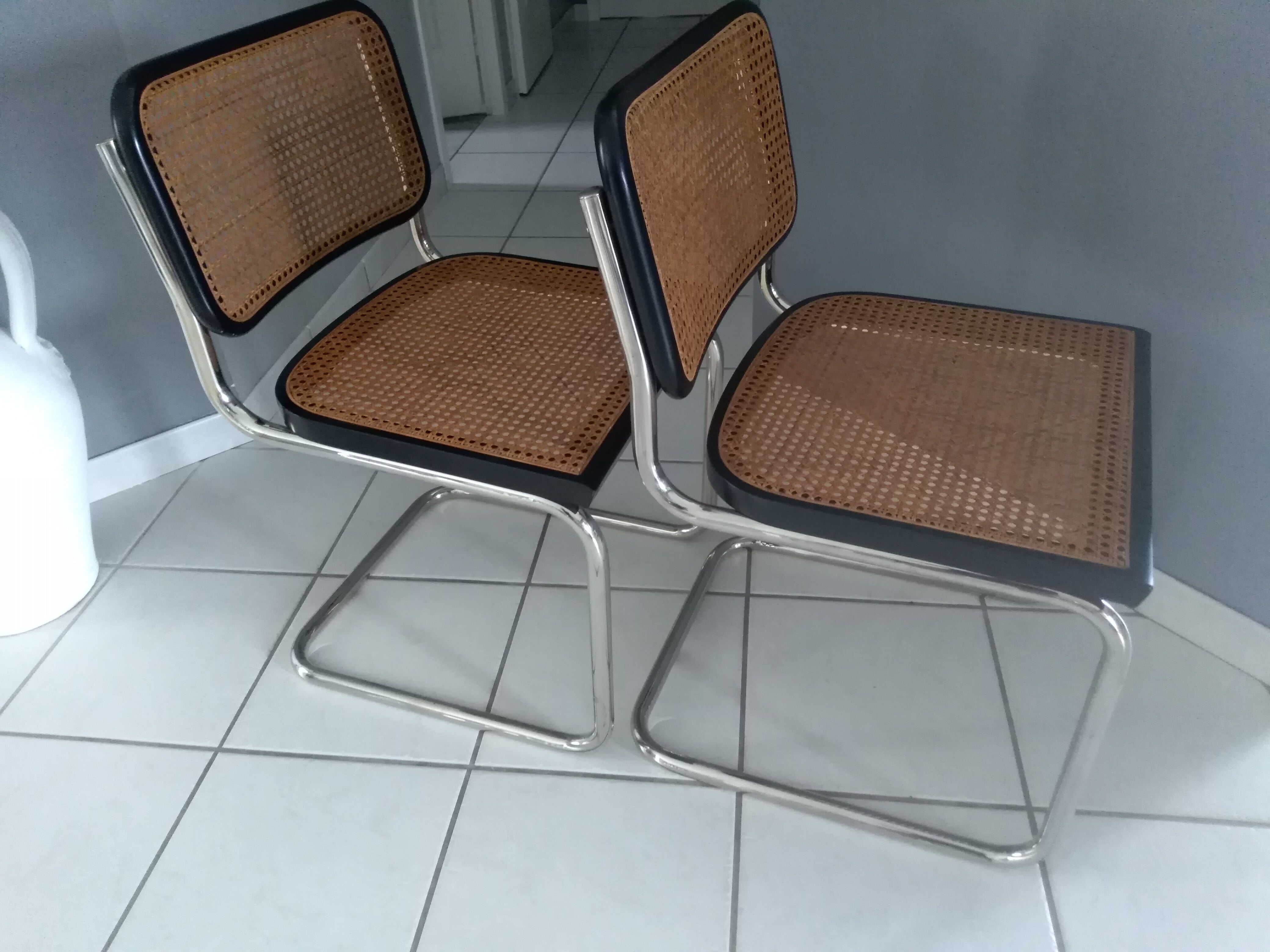 Pair of Chairs Cesca B32 by Marcel Breuer vintage year 1988