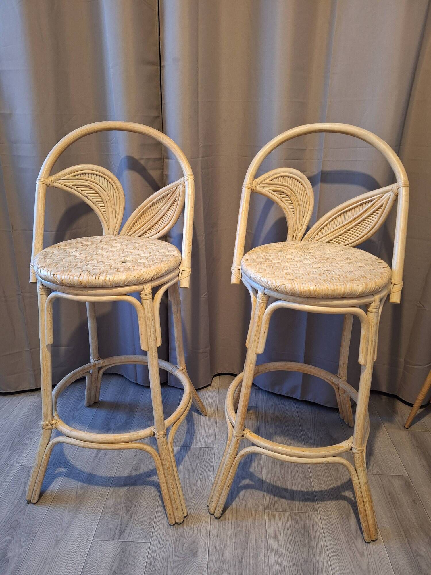 Pair of vintage high stools in rattan — 1960s — Riviera spirit