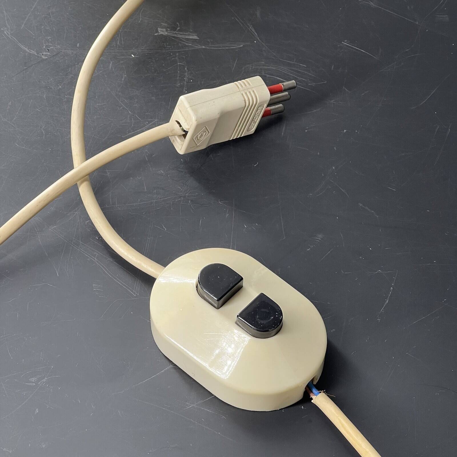 Lampe de table champignon - 1970 - Fabriquée en Italie