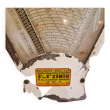 Vintage grocery scale