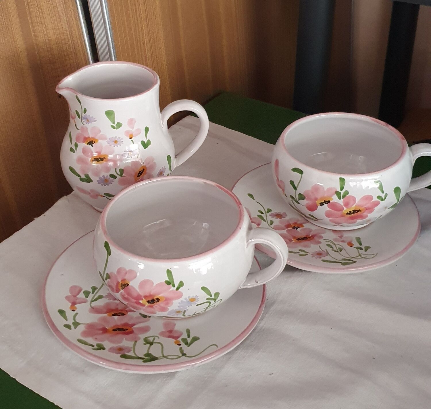 Vallauris tea set