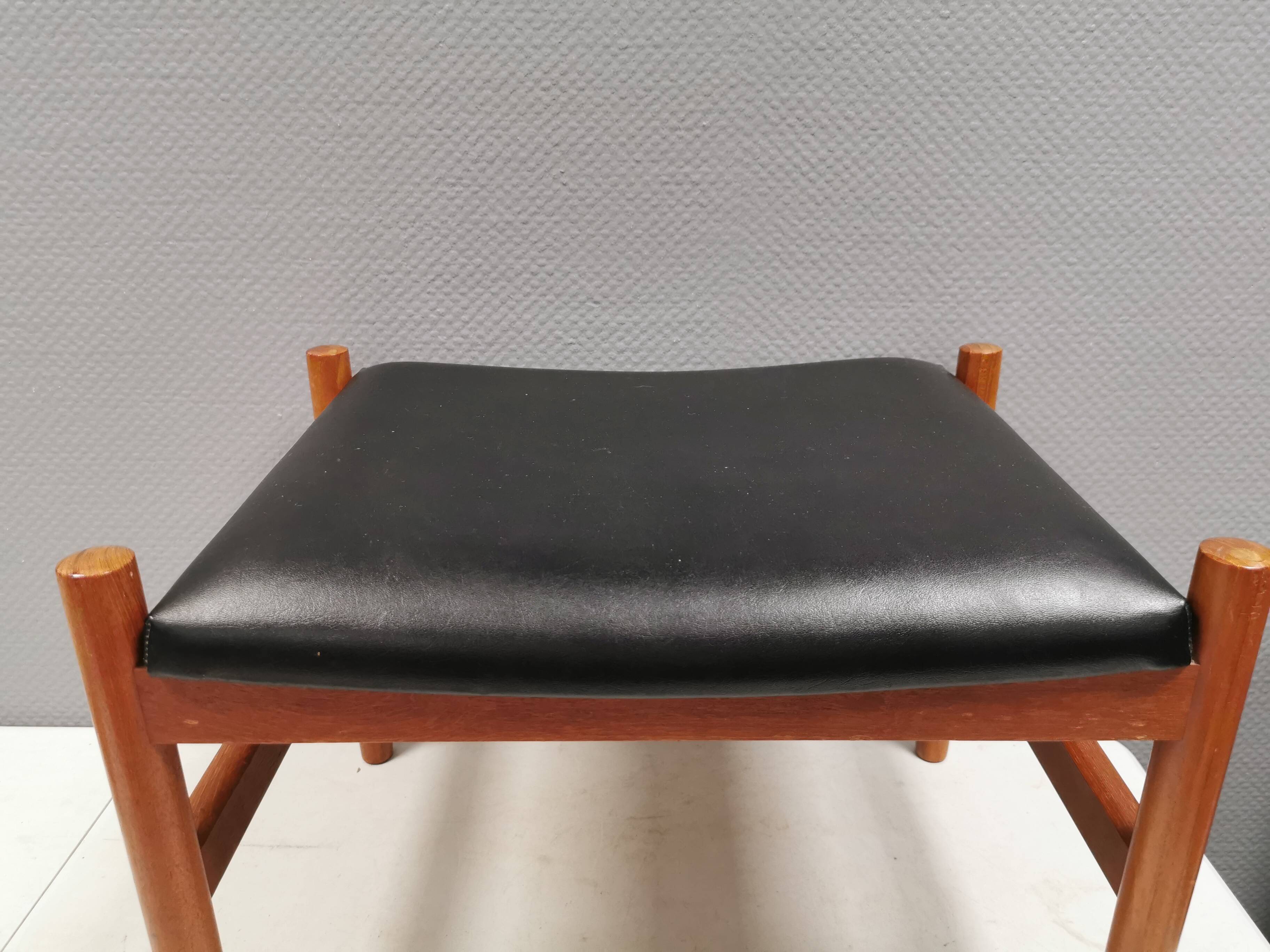 Danish Teak Footstool, Black Skai Leather, 1960s Spøttrup Design