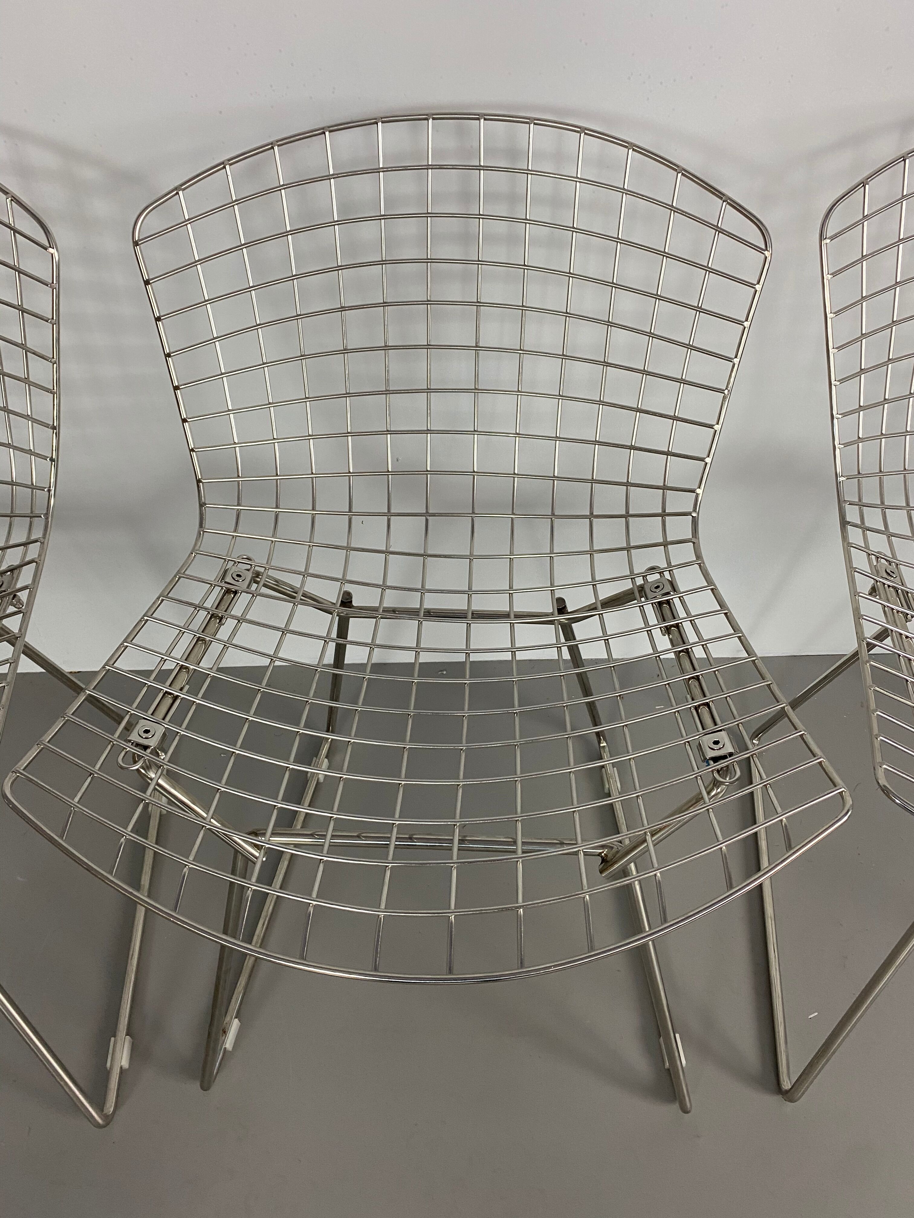 Lot de 4 chaises d'Harry Bertoia éditées par Knoll