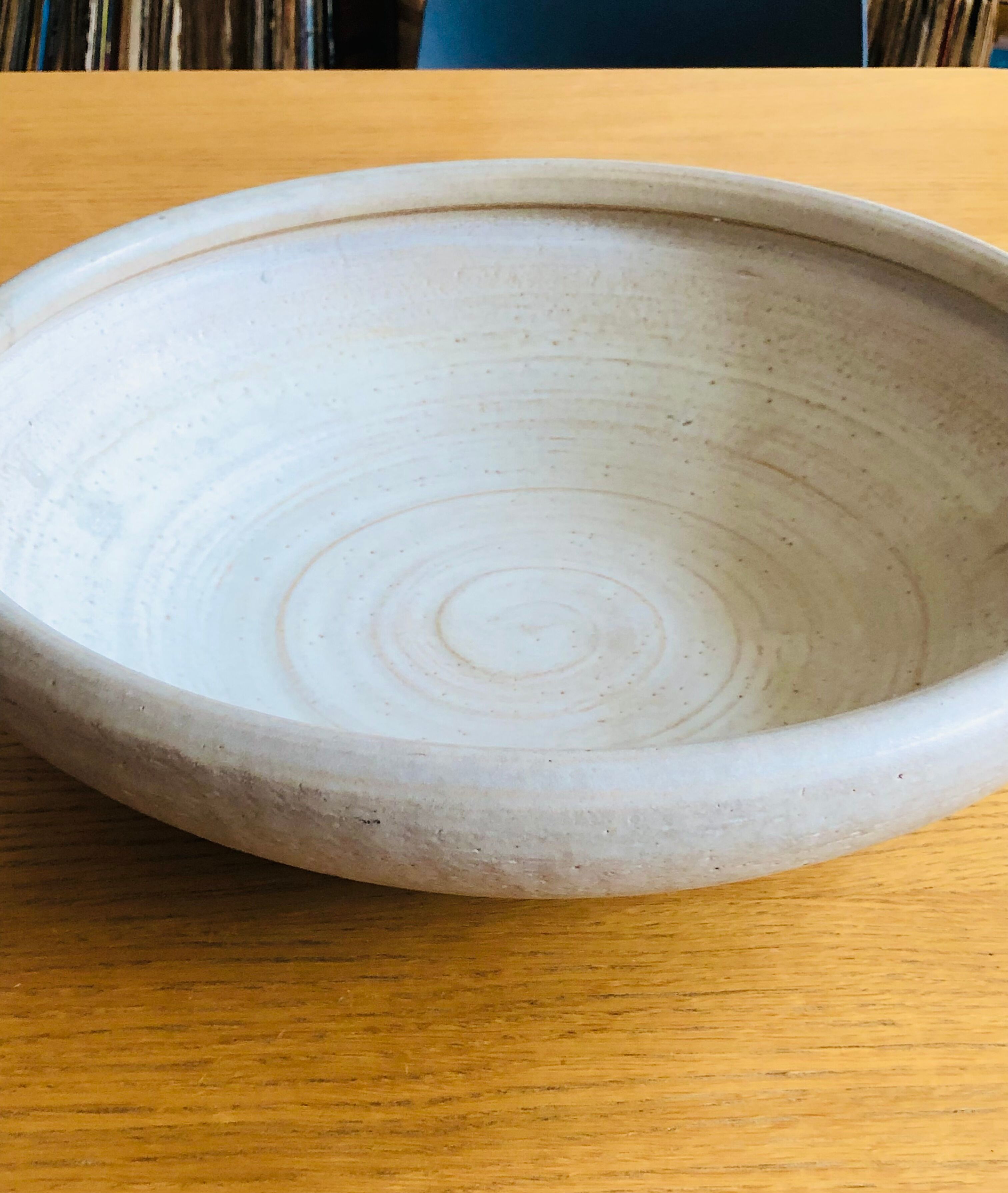 Large Dutch ceramic dish Ciro Loré Beesel D40cm