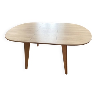 Mikado dining table