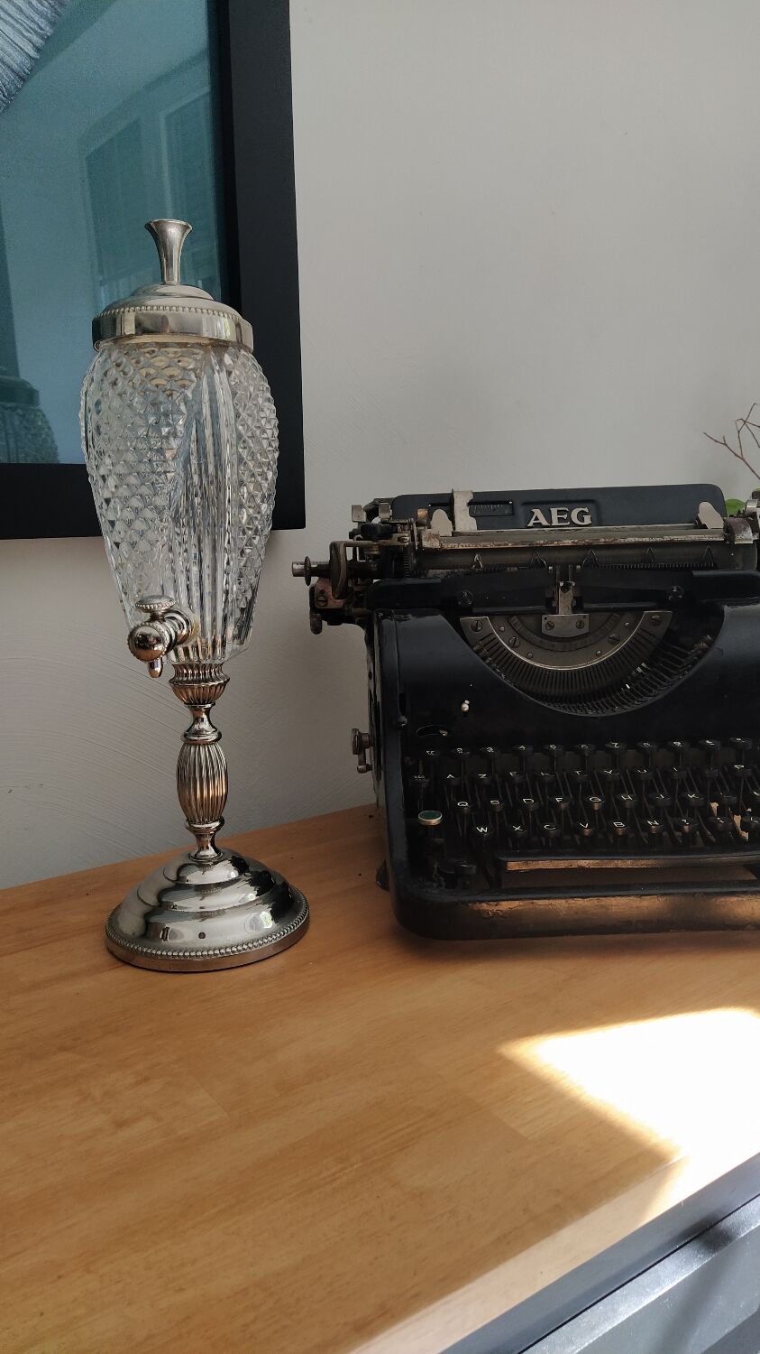 Absinthe/liqueur fountain