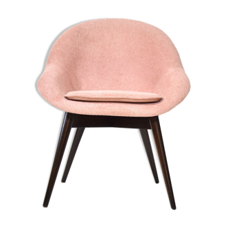 Fauteuil vintage en rose clair