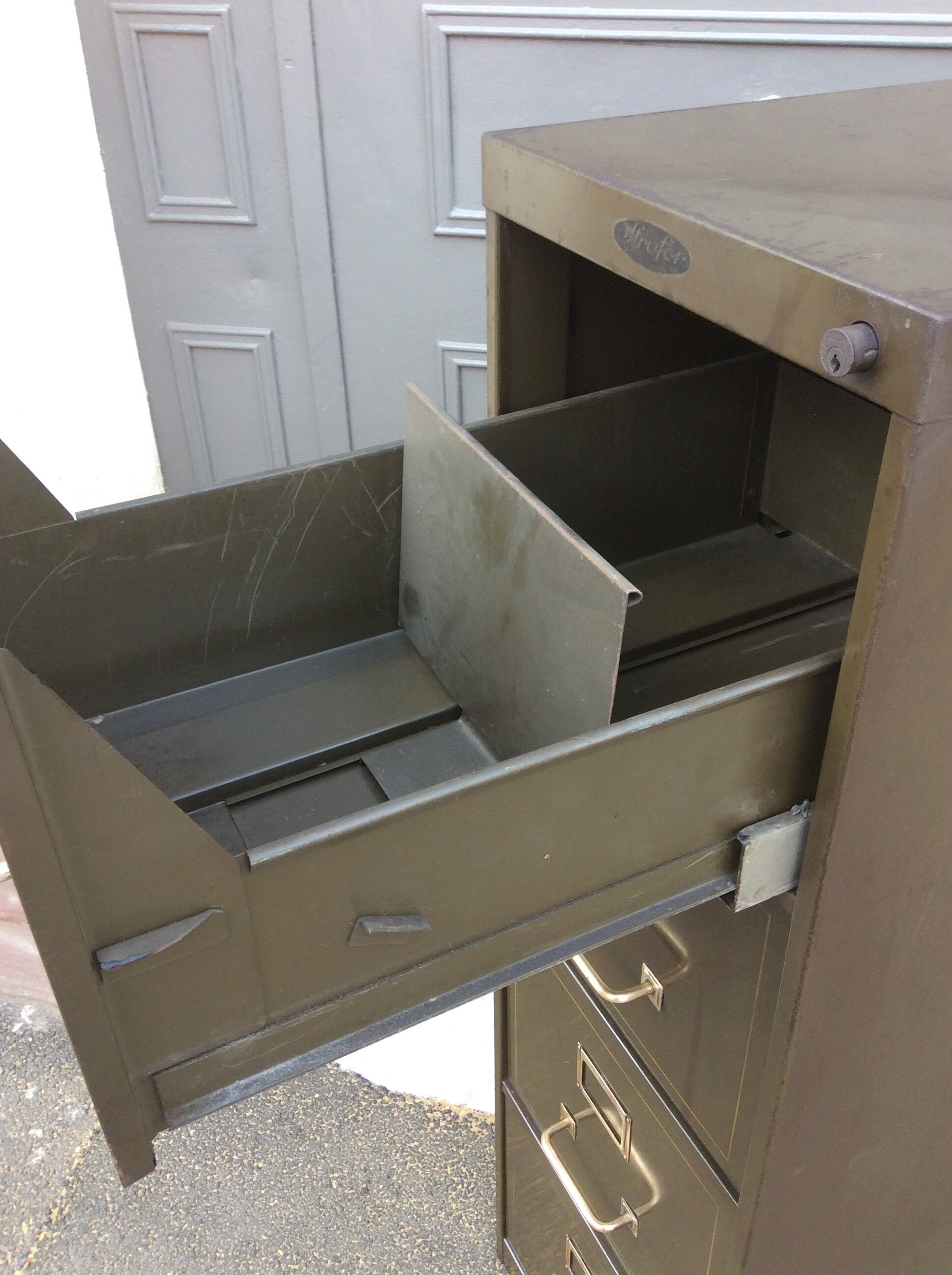 Strafor metal binder 1940