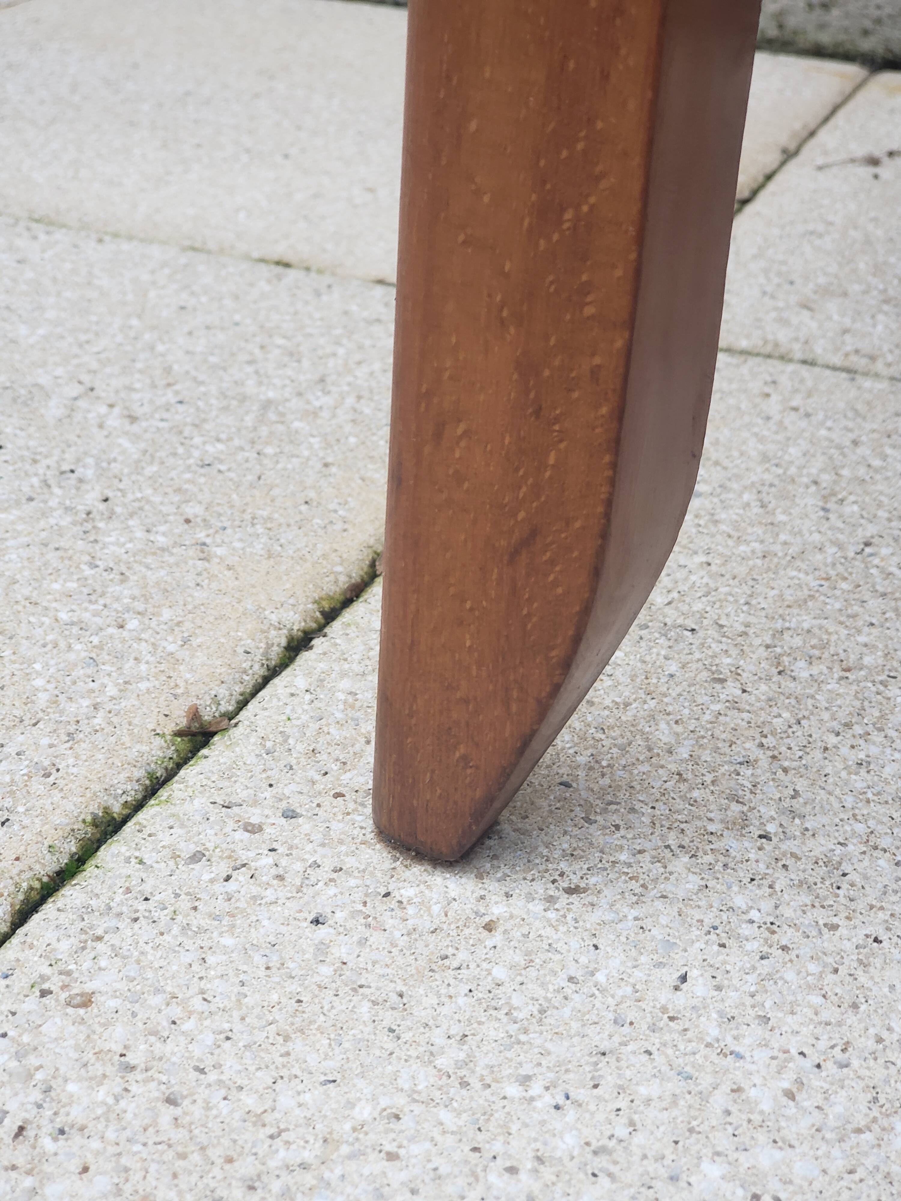 2 chaises de bistrot des années 1950