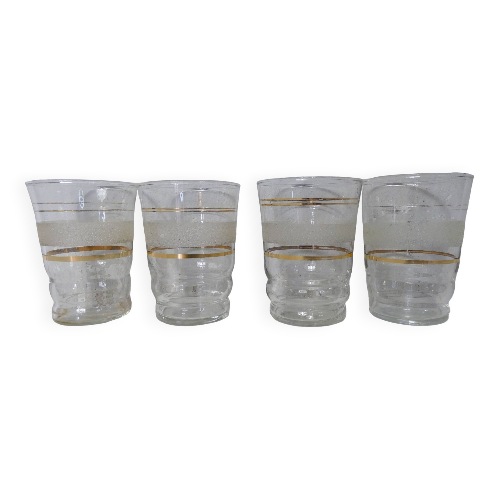 4 old vintage white granite glasses