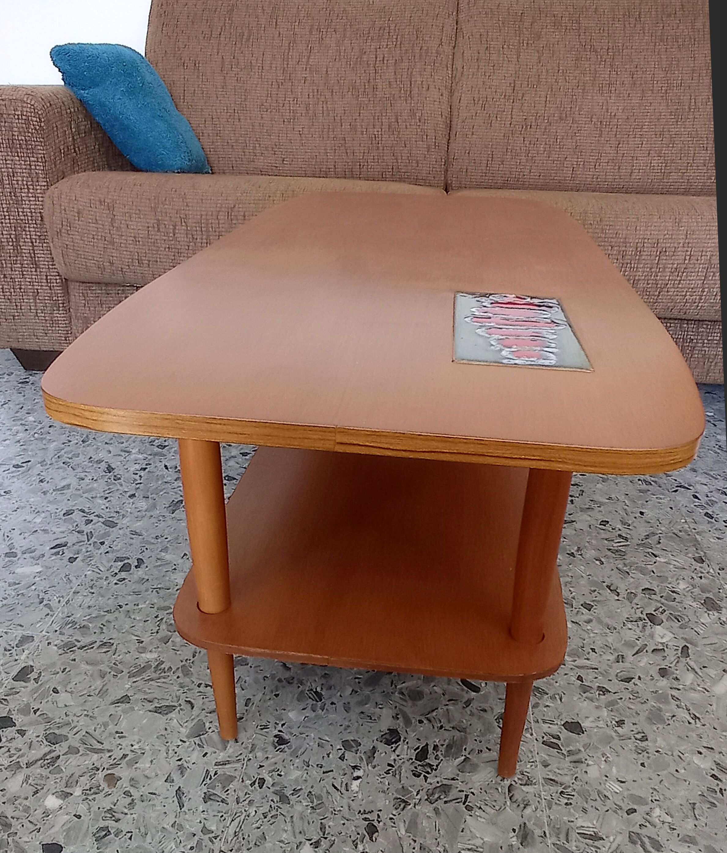 Vintage table two trays