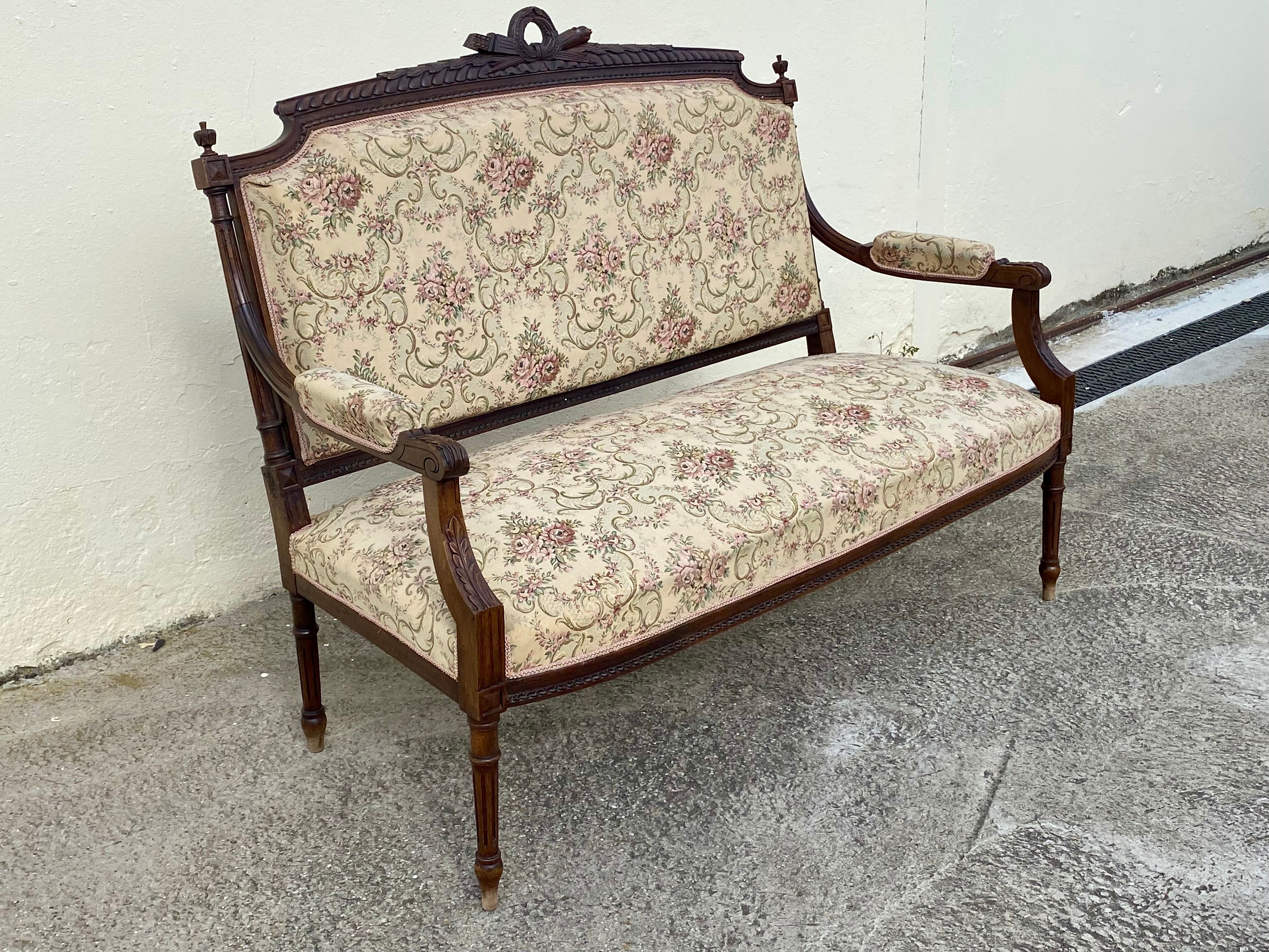 Wooden bench Louis XVI style