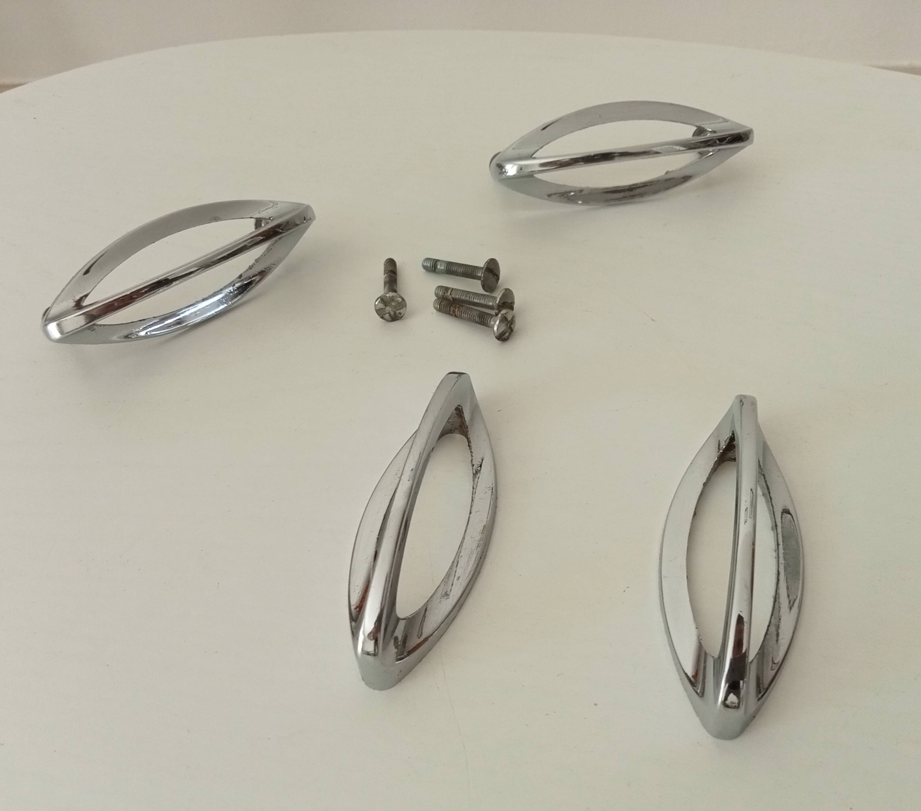 Set of 4 vintage brass furniture handles
