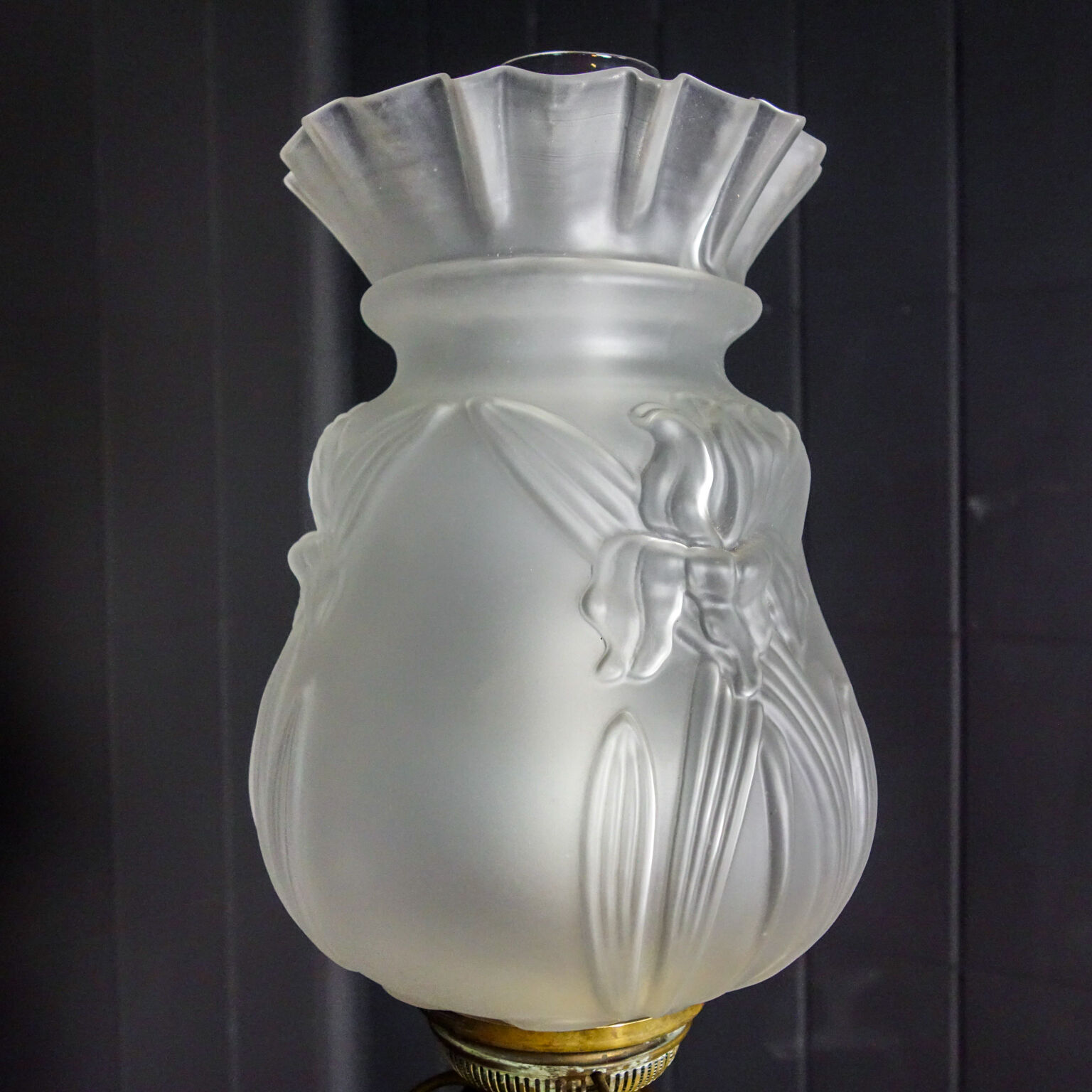 Art nouveau floor lamp with alabaster top - gold