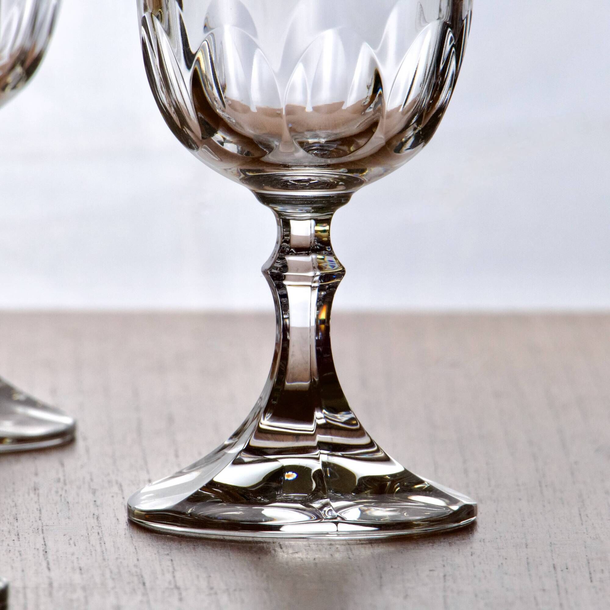 Set of 6 antique wine glasses in pearl-cut crystal