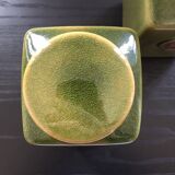 Pair of Chinese pots