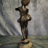Lampe en Bronze électrifié figurant un rnfant XIXe