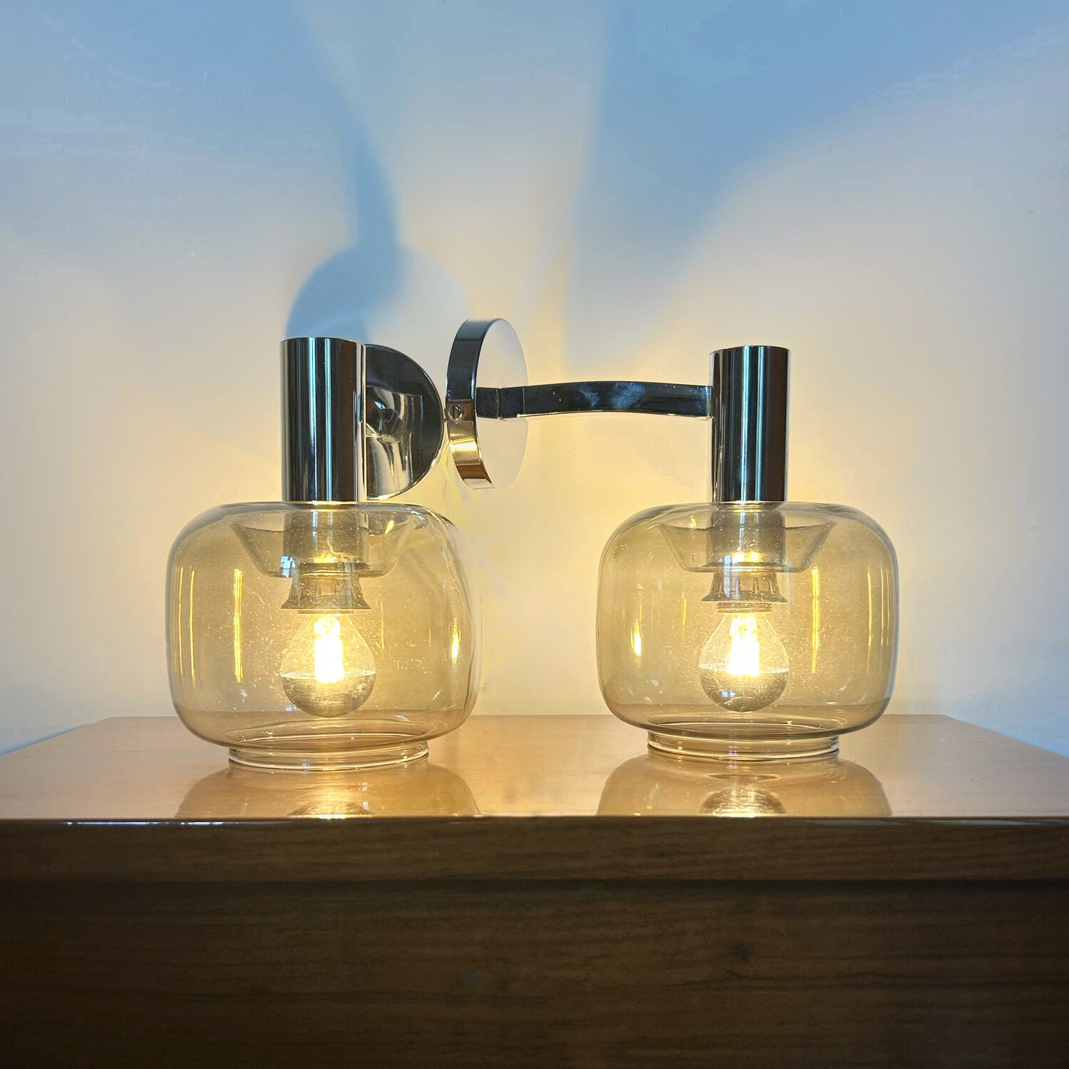 Italian design wall lamps 70s