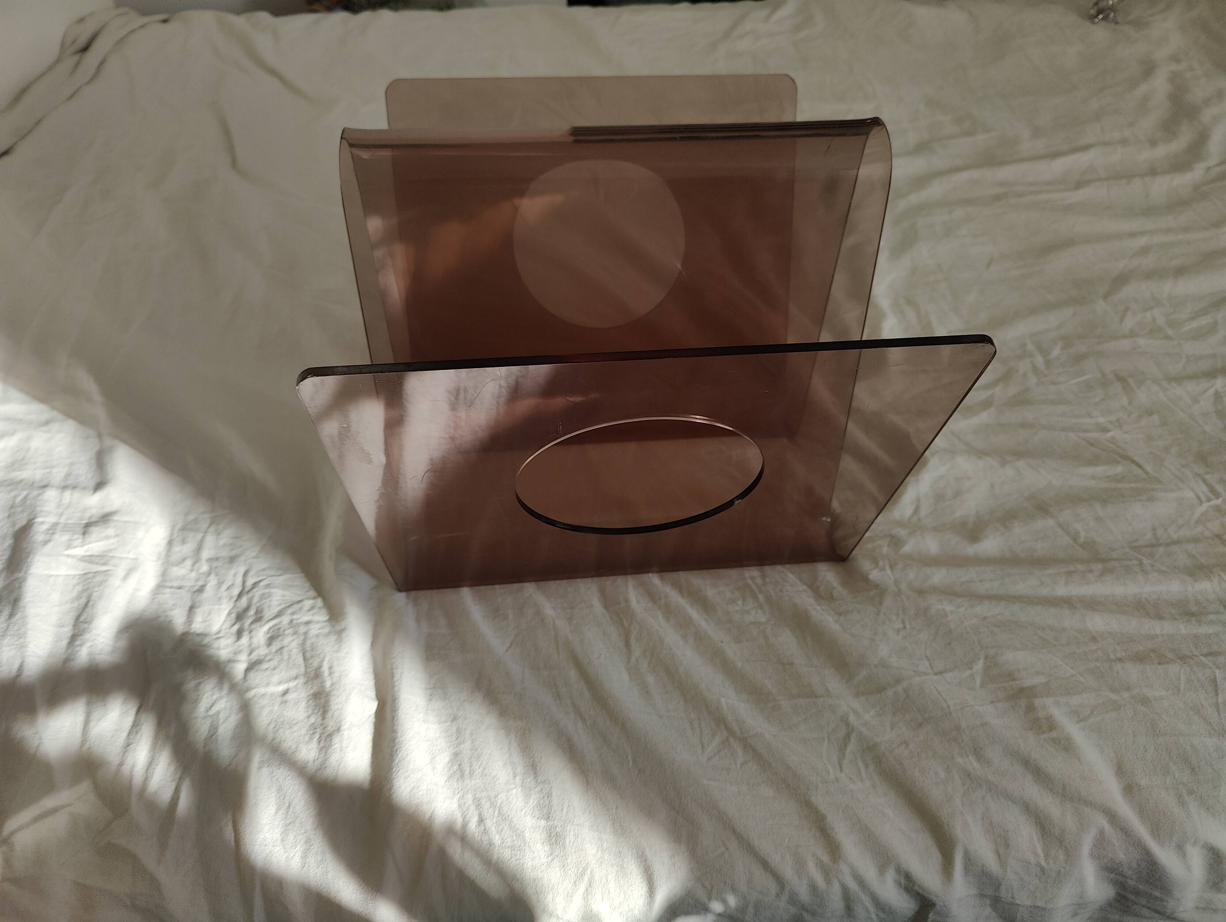 Michel Dumas magazine rack