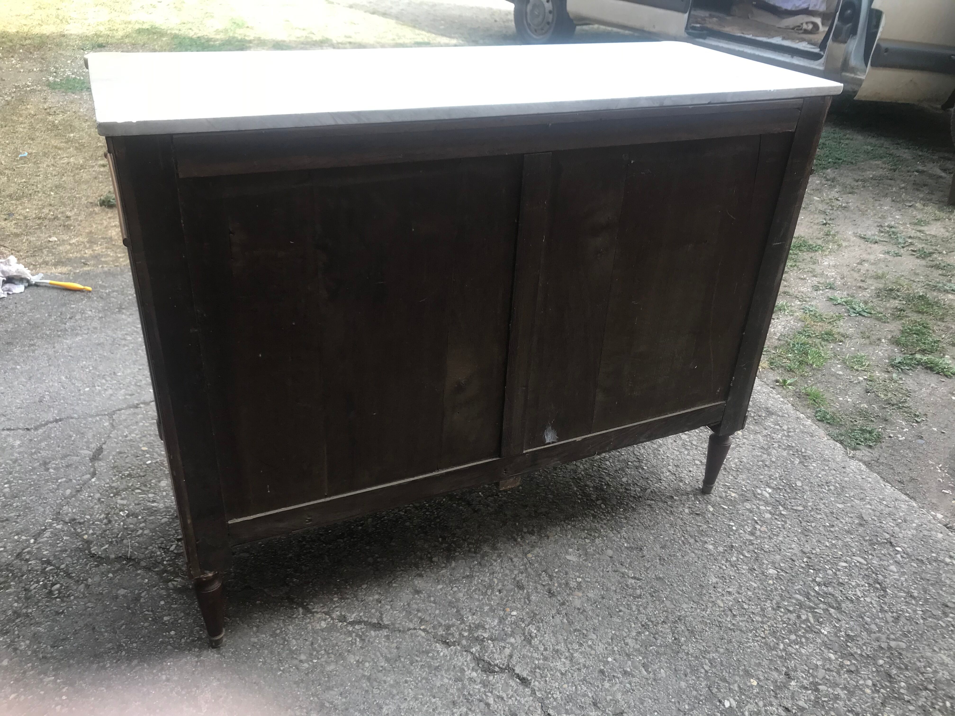 Louis XVI style stocking buffet