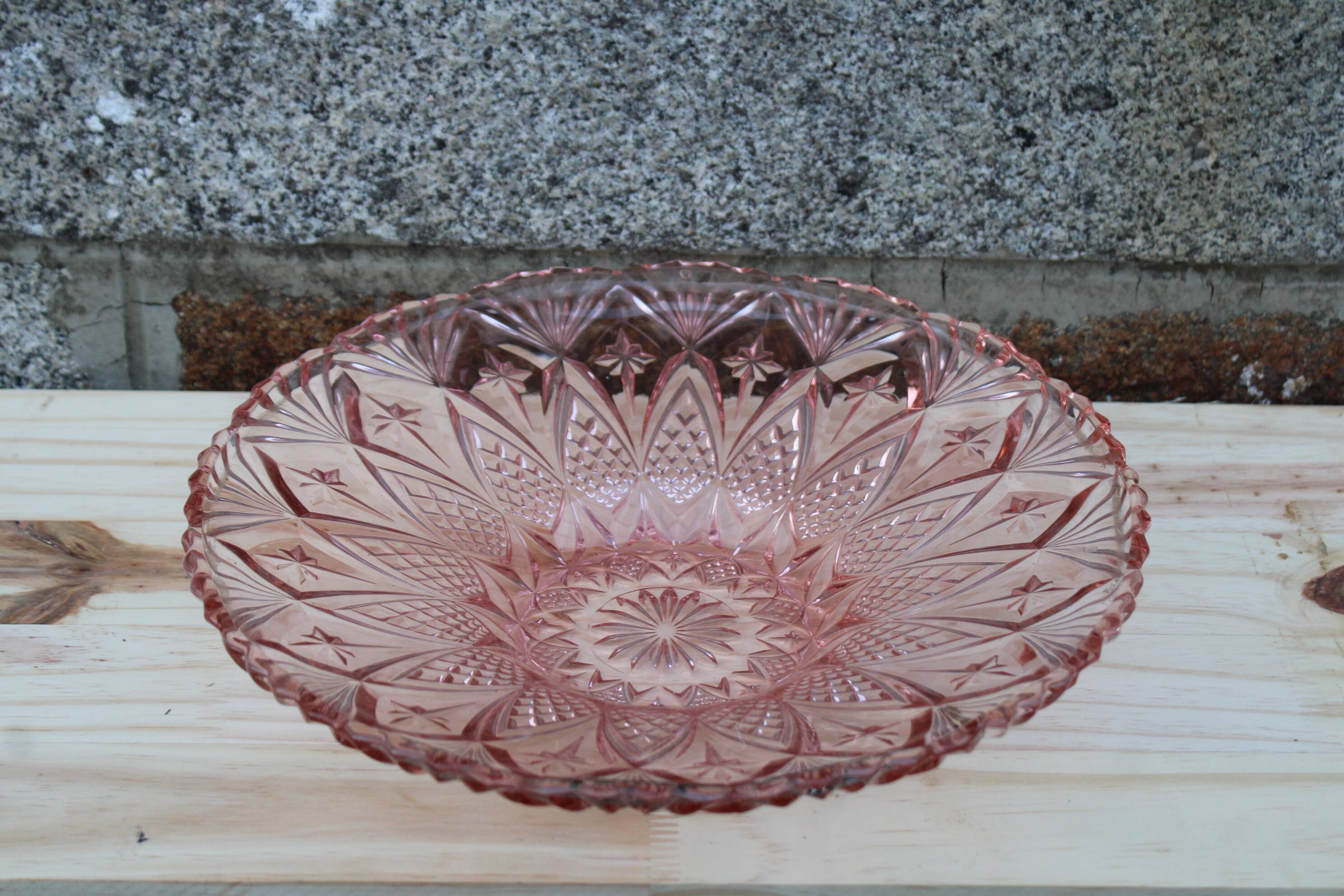 Vintage pink glass fruit bowl – ø 33 cm, h 7 cm