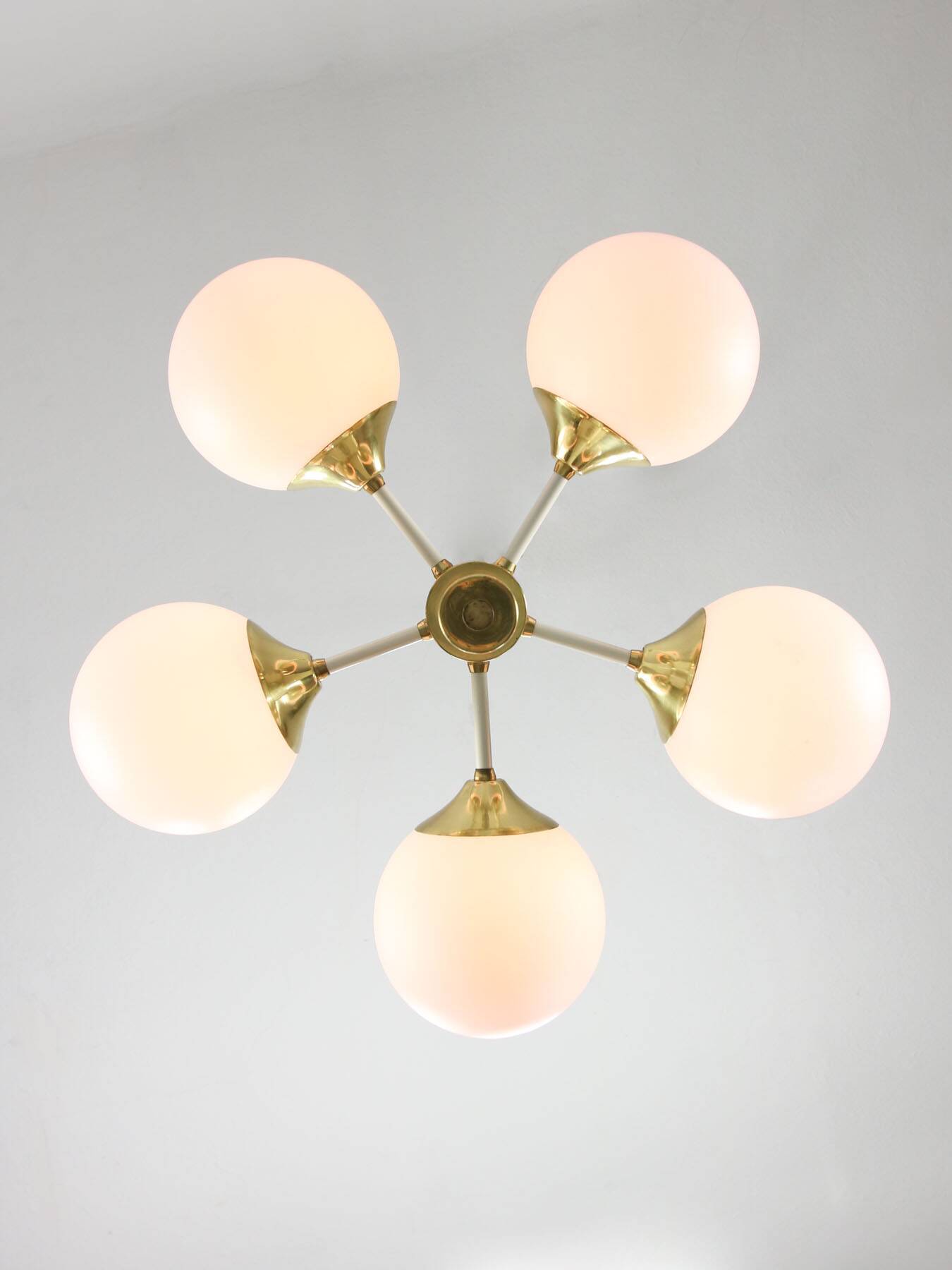 Mid-century Modern Italian Brass and Opaline Sputnik Chandelier