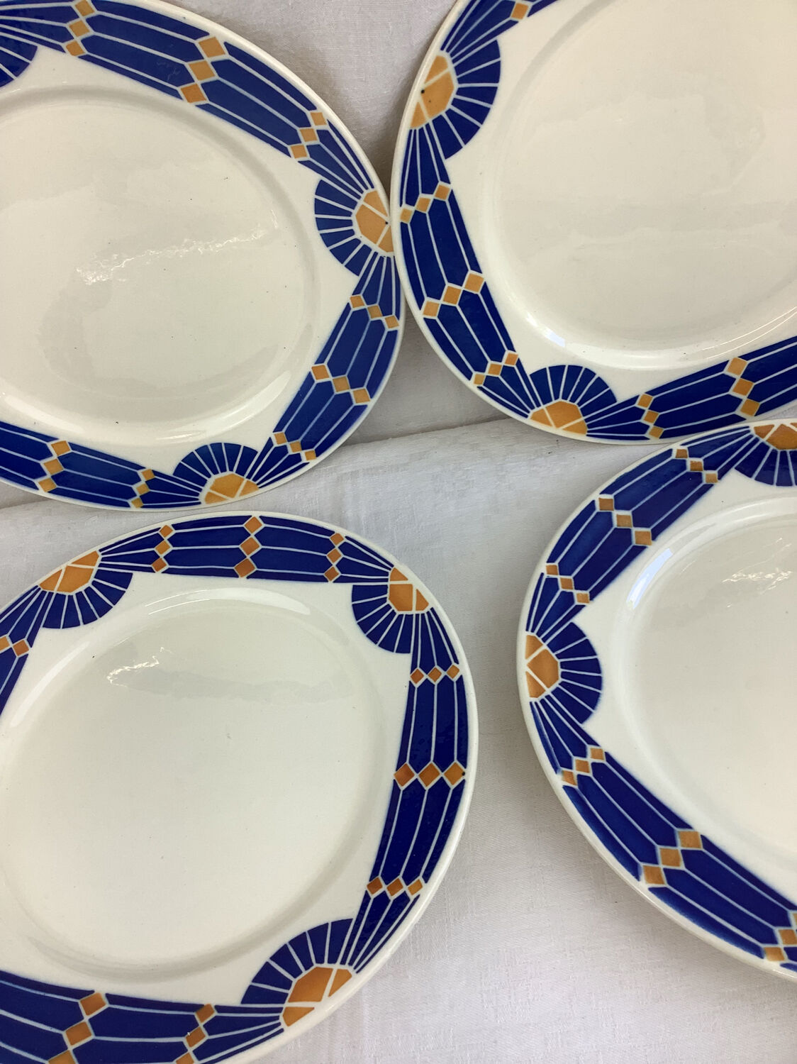 6 Vintage flat plates made in france Badonviller