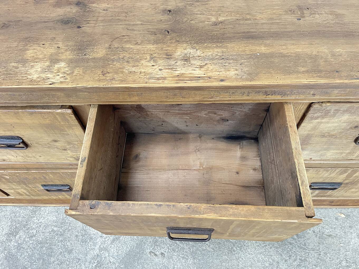 Ancien meuble de métier à tiroirs 1920