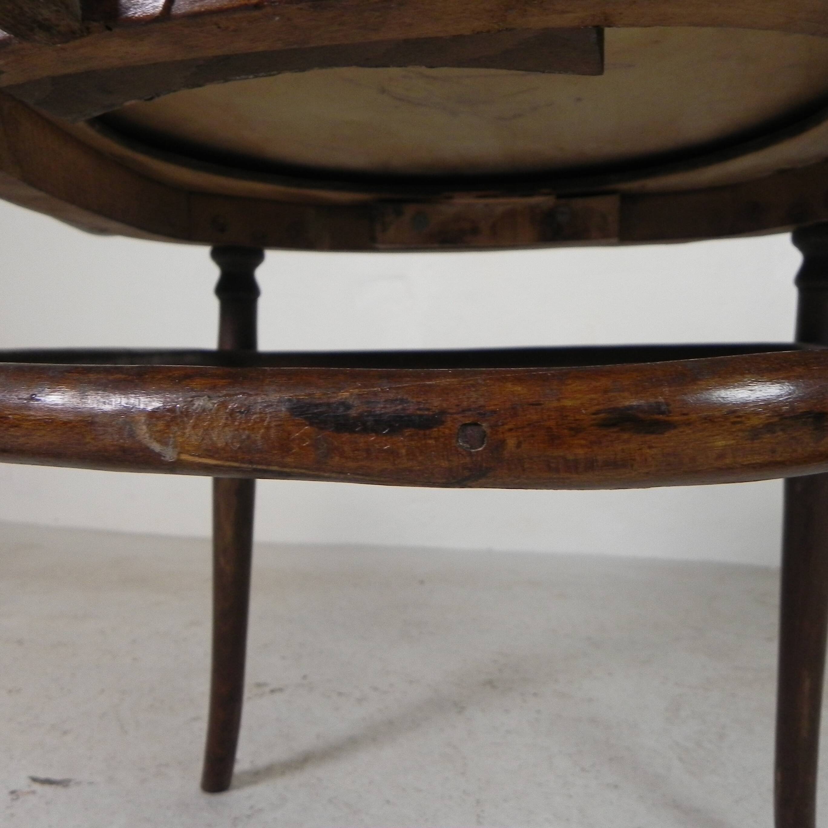 Fauteuil en hêtre avec accoudoirs dans le style Thonet, années 1920