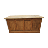 Trade furniture