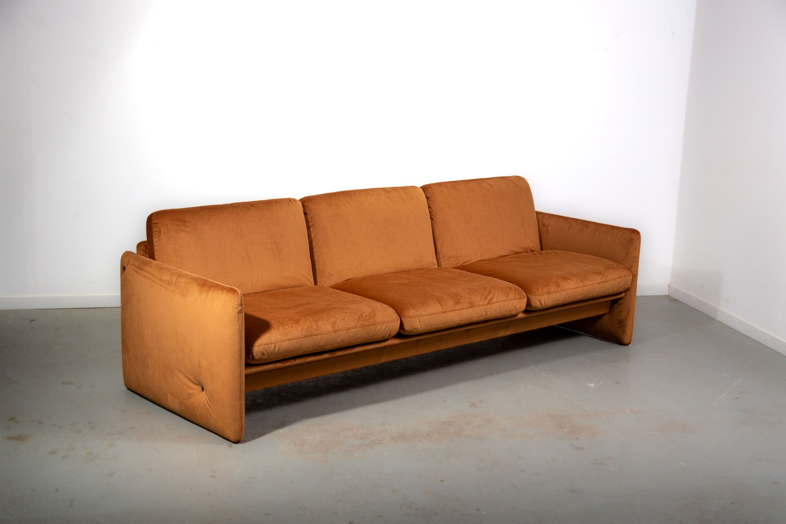 Simone 3-seat sofa by Kazuhide Takahama for Simon International