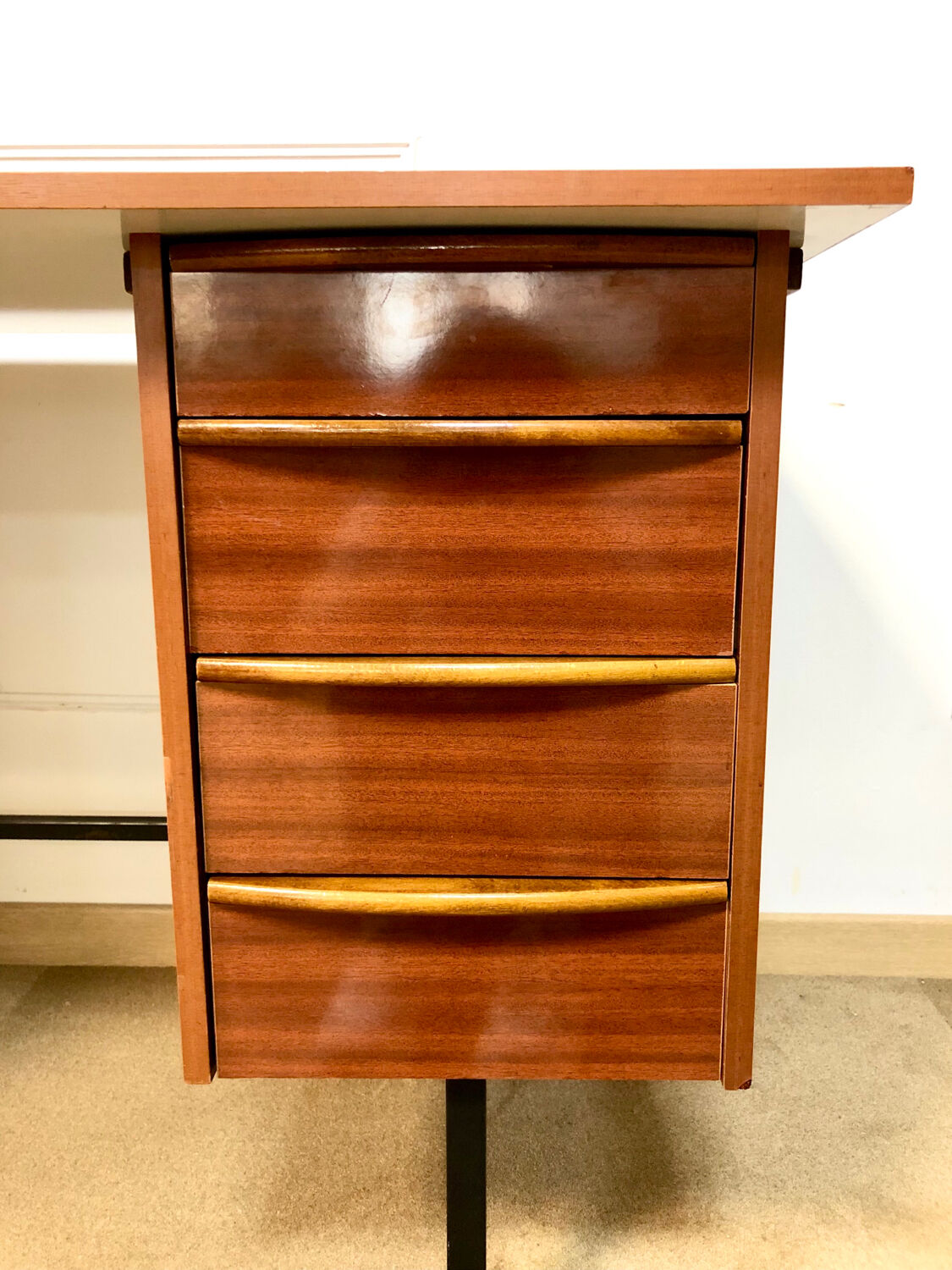 Vintage Scandinavian office