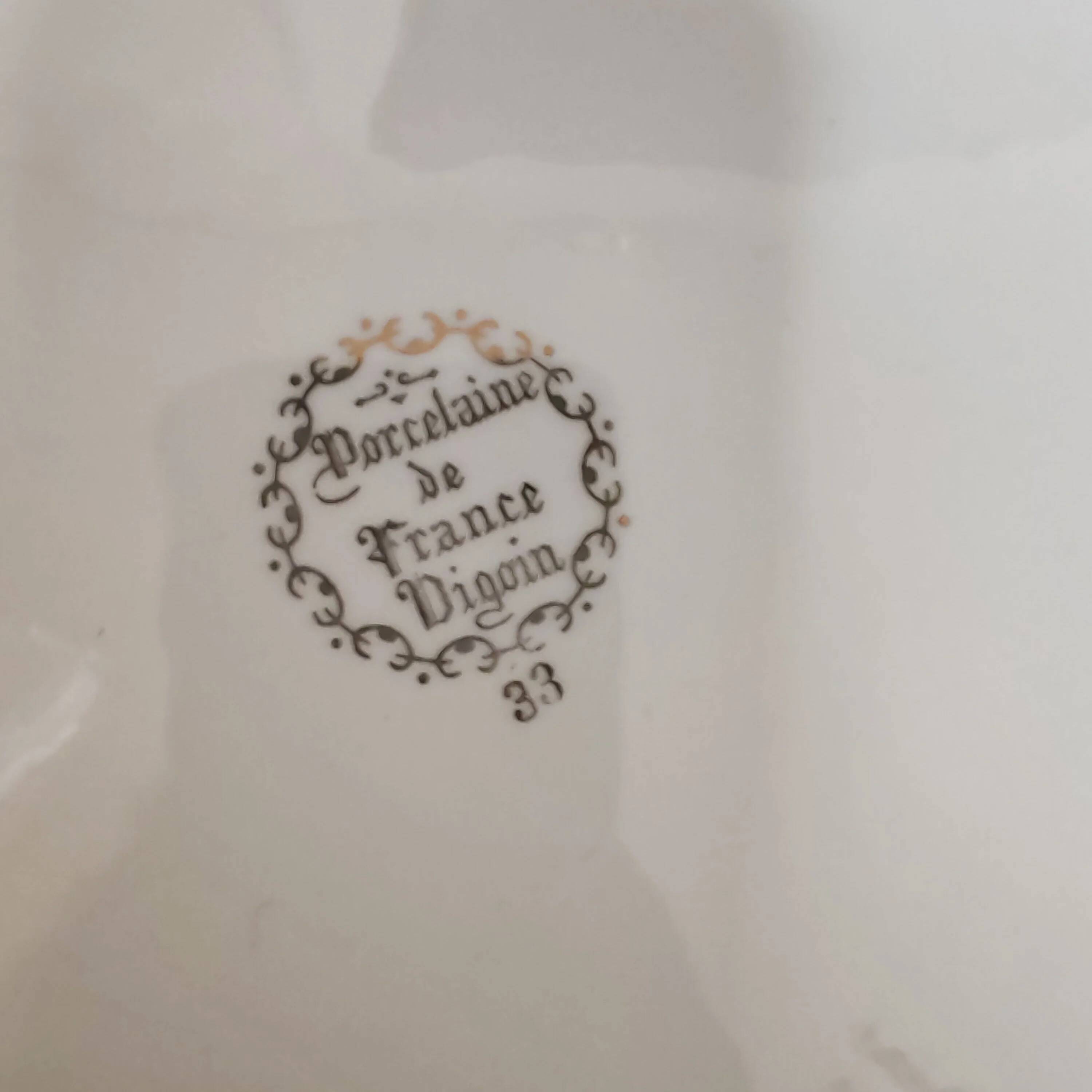 Porcelain pie dish Digoin